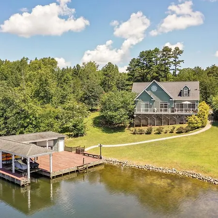 Semora Vacation Rental With Dock On Hyco Lake!